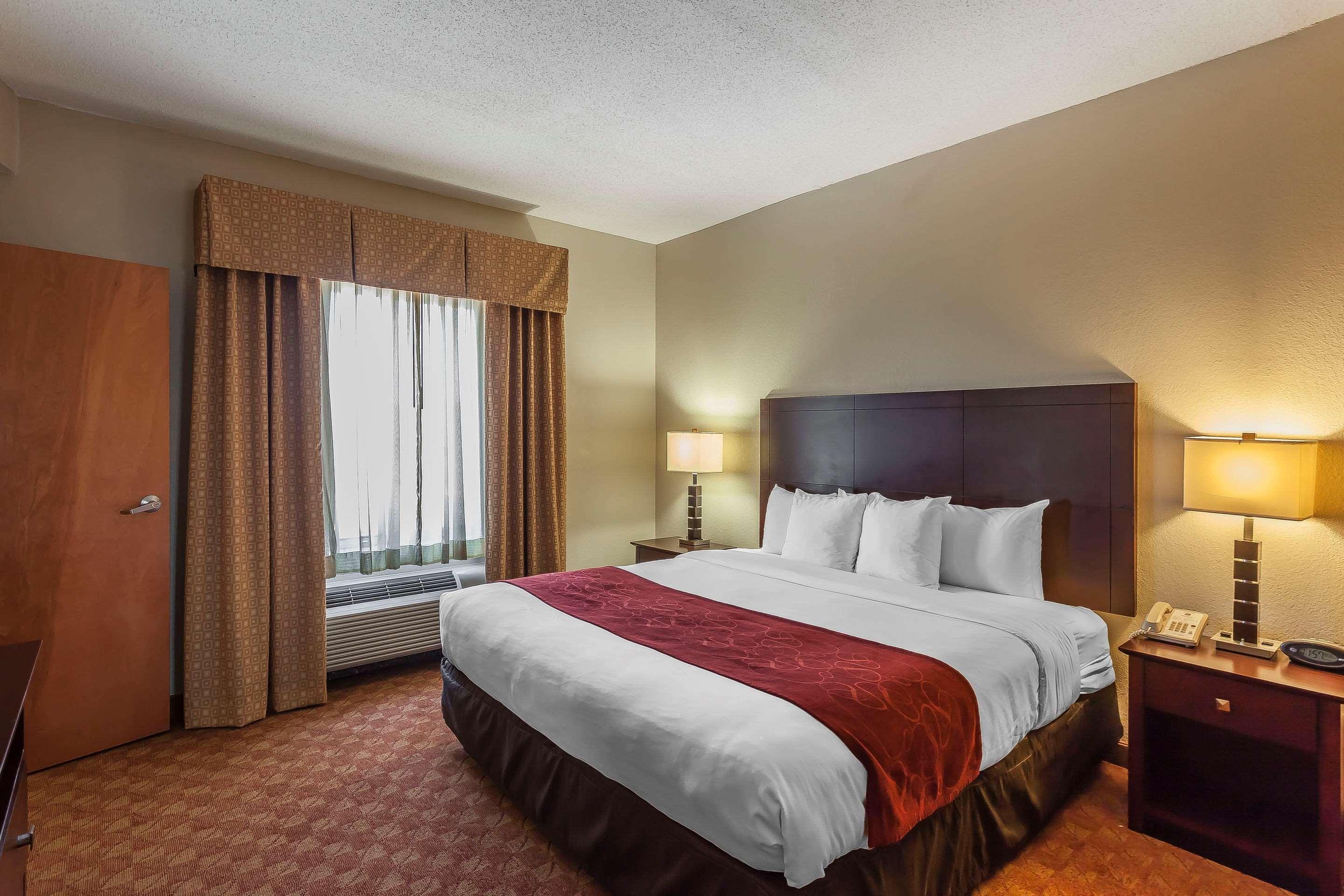 Comfort Suites Suffolk - Chesapeake Екстер'єр фото