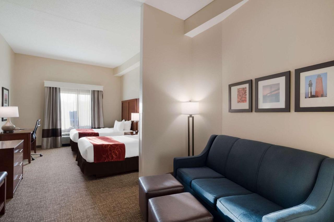 Comfort Suites Suffolk - Chesapeake Екстер'єр фото