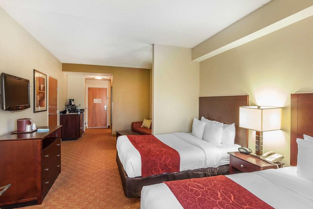 Comfort Suites Suffolk - Chesapeake Екстер'єр фото