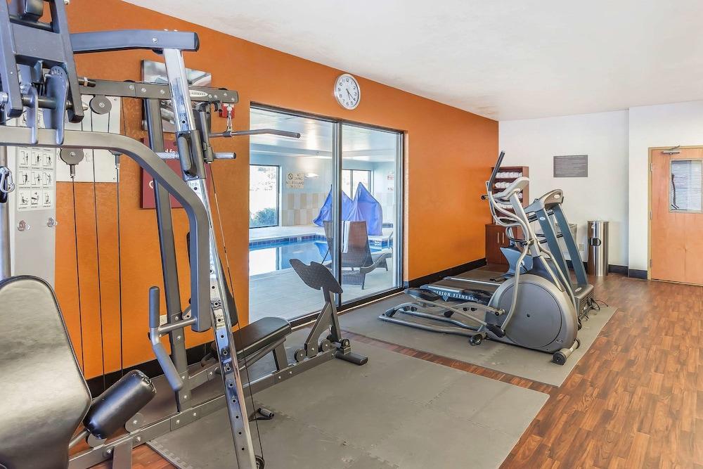 Comfort Suites Suffolk - Chesapeake Екстер'єр фото